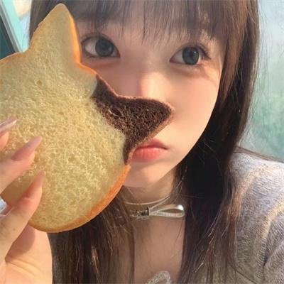蓝色比尔街的沉默
